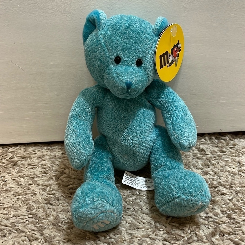 M&M's World December Bear NWT